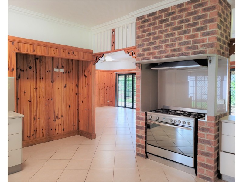 80 Paradise Palm Drive, Tully Heads QLD 4854