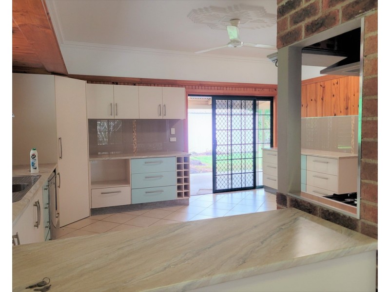 80 Paradise Palm Drive, Tully Heads QLD 4854