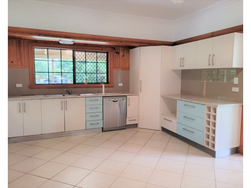 80 Paradise Palm Drive, Tully Heads QLD 4854