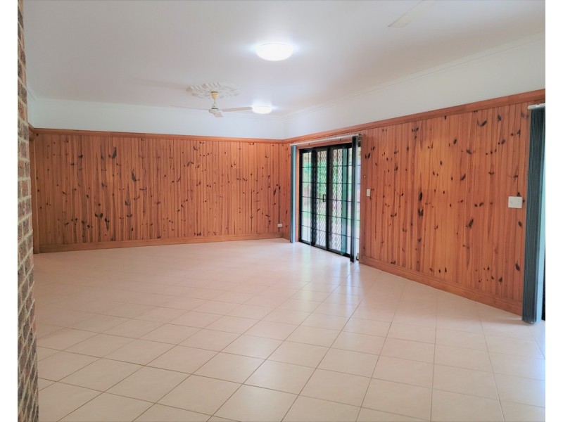 80 Paradise Palm Drive, Tully Heads QLD 4854