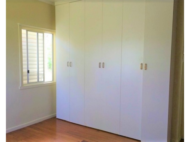14 Edward Street, Tully QLD 4854