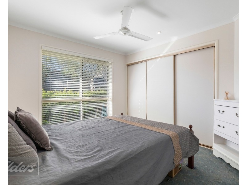 6 MAYFAIR DRIVE, Southside QLD 4570