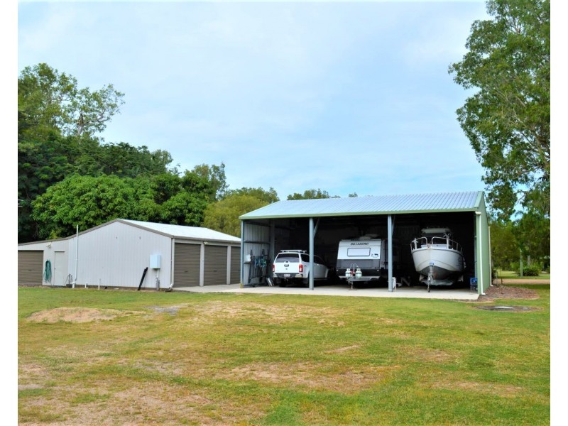 56 PARADISE PALM DRIVE, Tully Heads QLD 4854