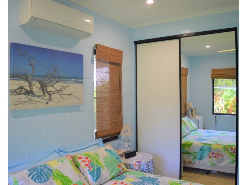 56 PARADISE PALM DRIVE, Tully Heads QLD 4854