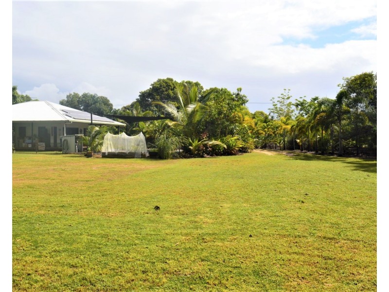 56 PARADISE PALM DRIVE, Tully Heads QLD 4854