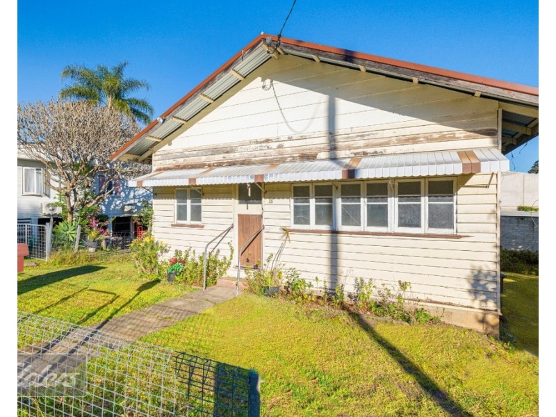 15 BERRIE STREET, Gympie QLD 4570