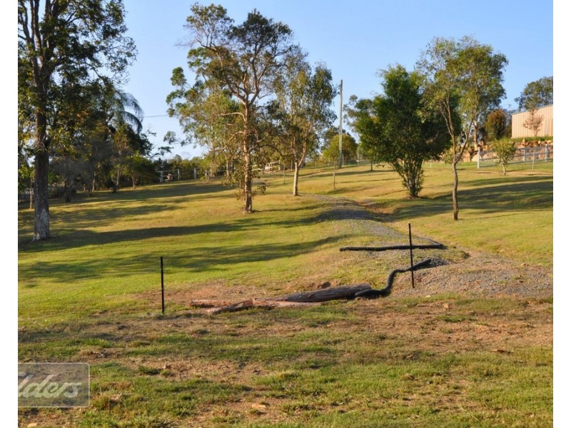 Mothar Mountain QLD 4570