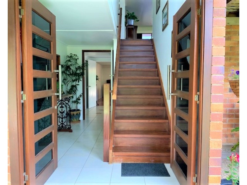 24 O’BRIEN STREET, Granville QLD 4650