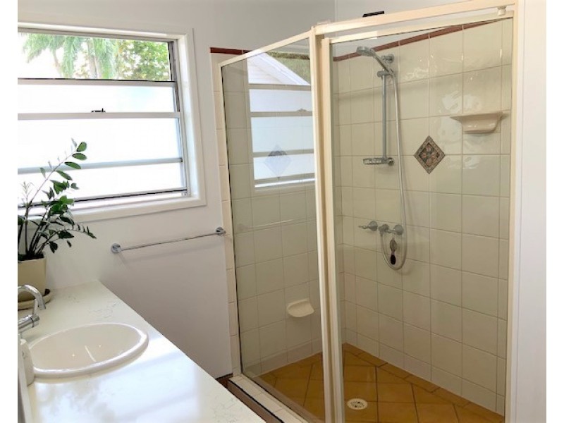 24 O’BRIEN STREET, Granville QLD 4650