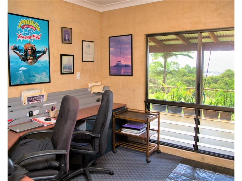 145 HILL SIXTY ROAD, El Arish QLD 4855
