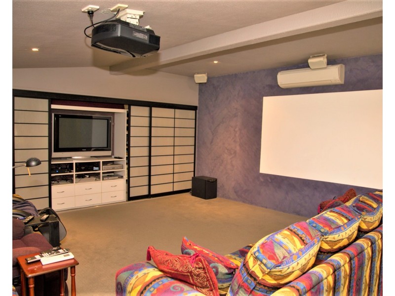 145 HILL SIXTY ROAD, El Arish QLD 4855