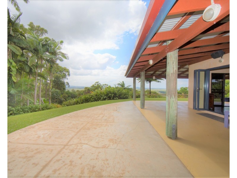 145 HILL SIXTY ROAD, El Arish QLD 4855