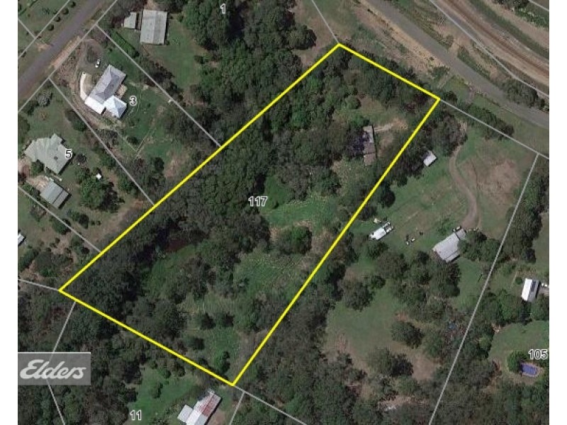 117 Railway Parade, Pomona QLD 4568