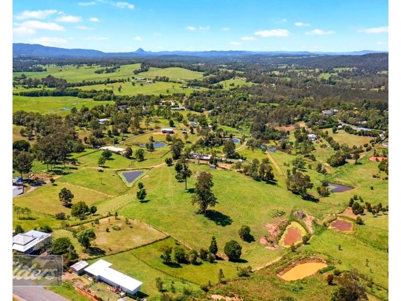 6A WACAL ROAD, Mothar Mountain QLD 4570