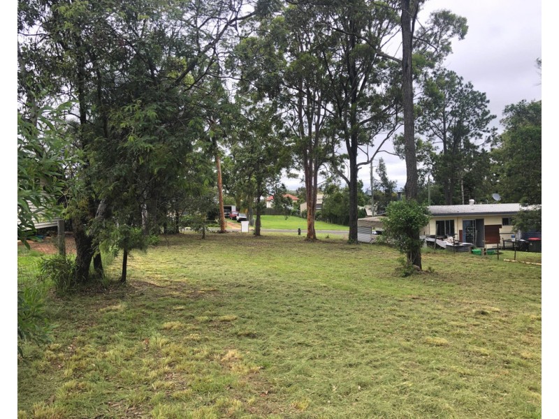 28 Miller St, Blackbutt QLD 4306