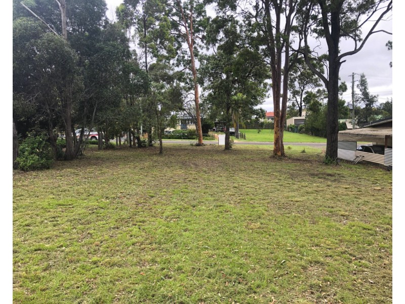 28 Miller St, Blackbutt QLD 4306