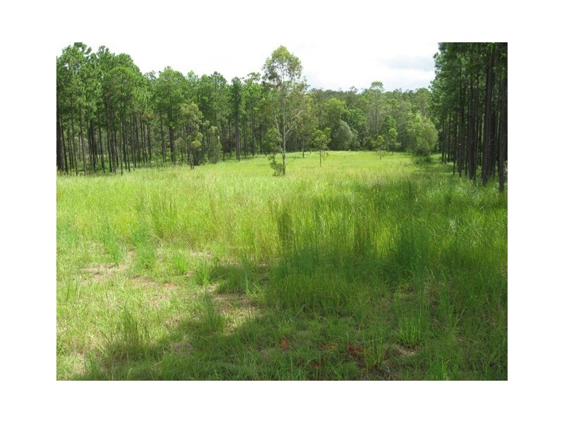 Glenwood QLD 4570