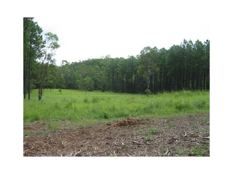Glenwood QLD 4570