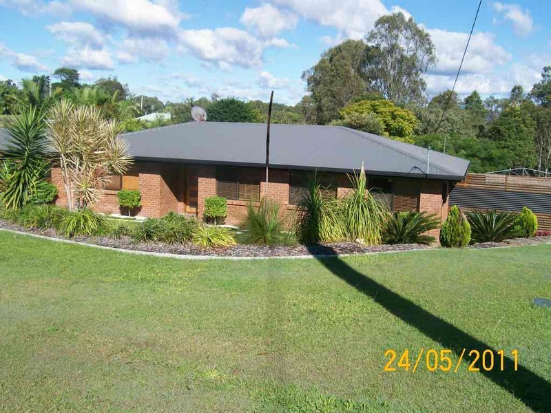 114 Sorensen Road, Southside QLD 4570