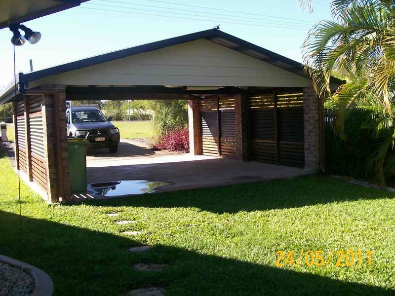 114 Sorensen Road, Southside QLD 4570