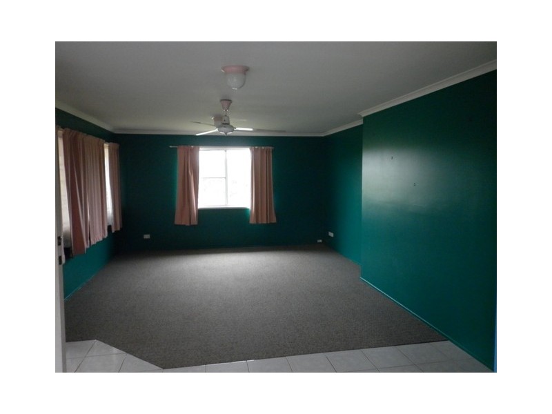 87 crescent Road, Gympie QLD 4570