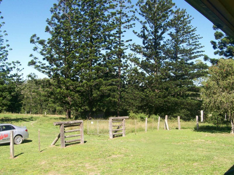 220 Melawondi, Kandanga QLD 4570
