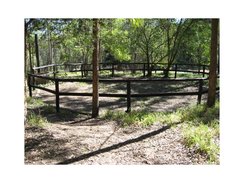 Downsfield QLD 4570