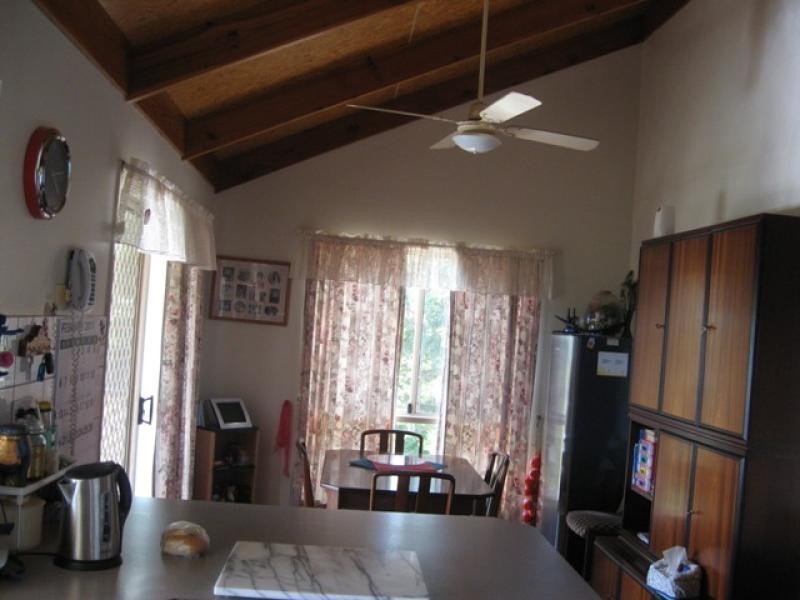 130 Phillips Rd, Veteran QLD 4570