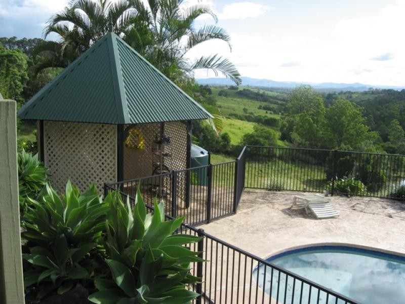 130 Phillips Rd, Veteran QLD 4570