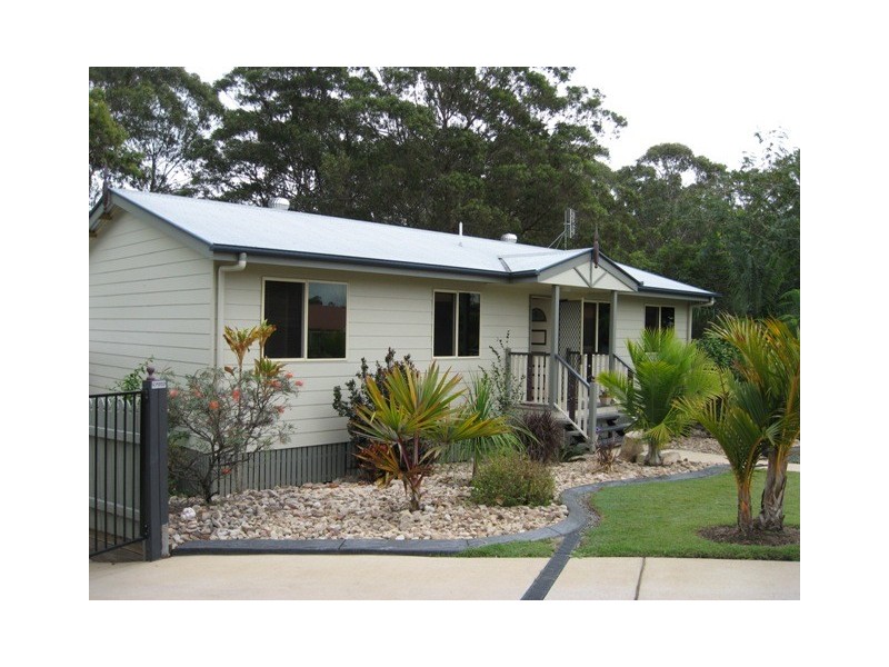 5 Melaleuca Ct, Southside QLD 4570