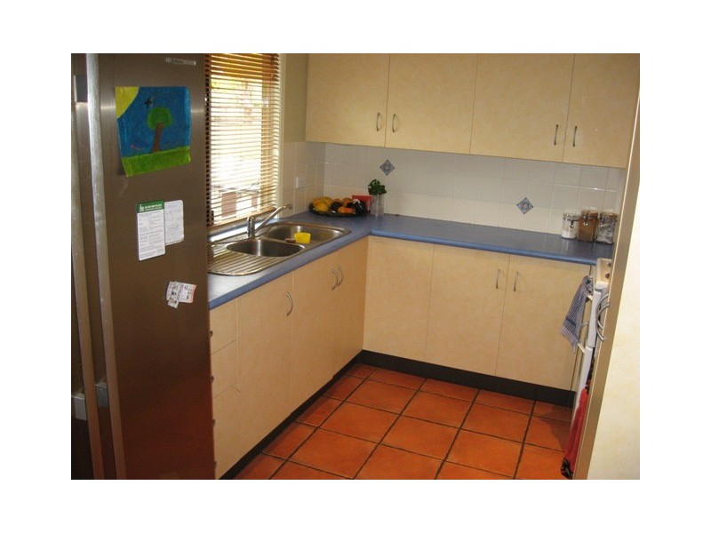 5 Melaleuca Ct, Southside QLD 4570