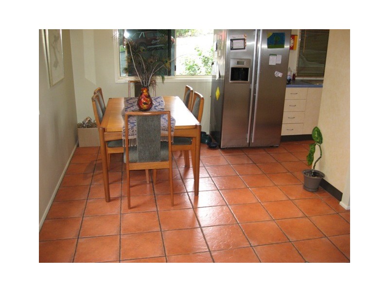 5 Melaleuca Ct, Southside QLD 4570