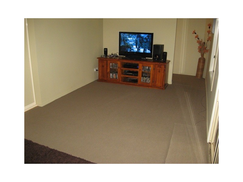 5 Melaleuca Ct, Southside QLD 4570