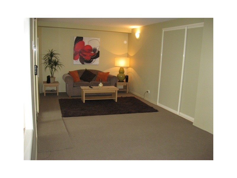 5 Melaleuca Ct, Southside QLD 4570