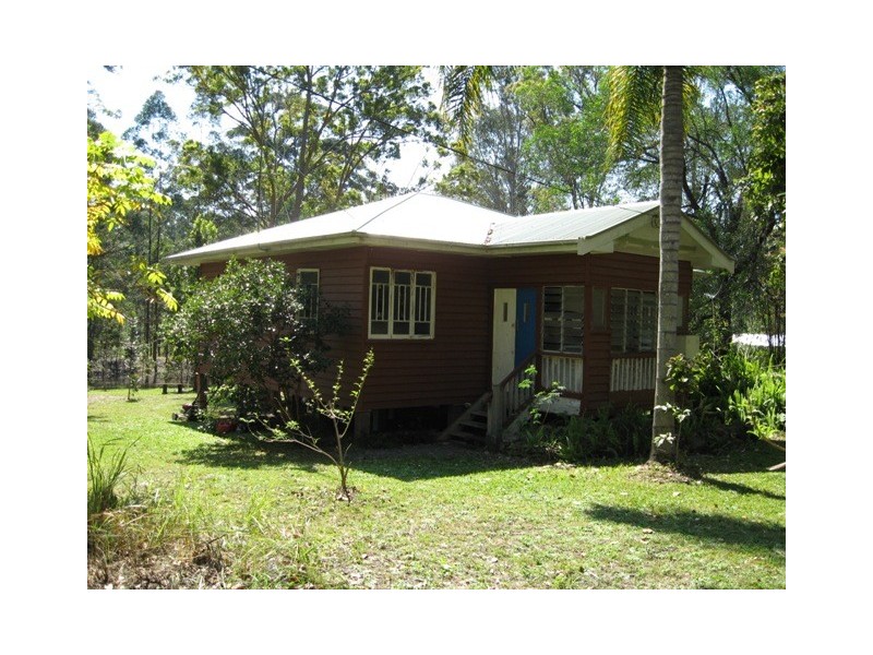 119 Varley ROAD North, Glenwood QLD 4570