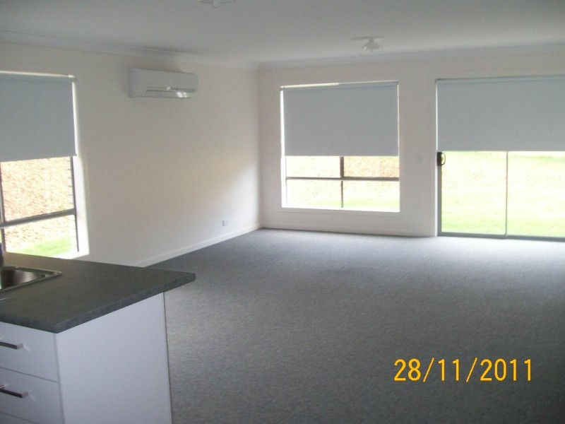 30 Bond Street, Southside QLD 4570