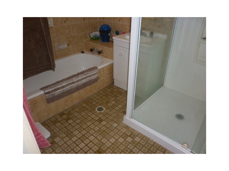 Curra QLD 4570