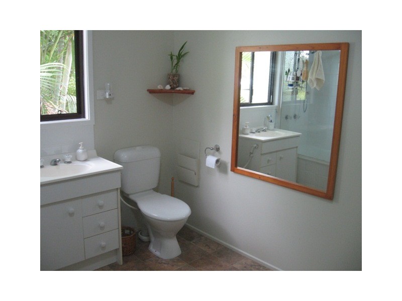 2320 Anderleigh Rd, Neerdie QLD 4570