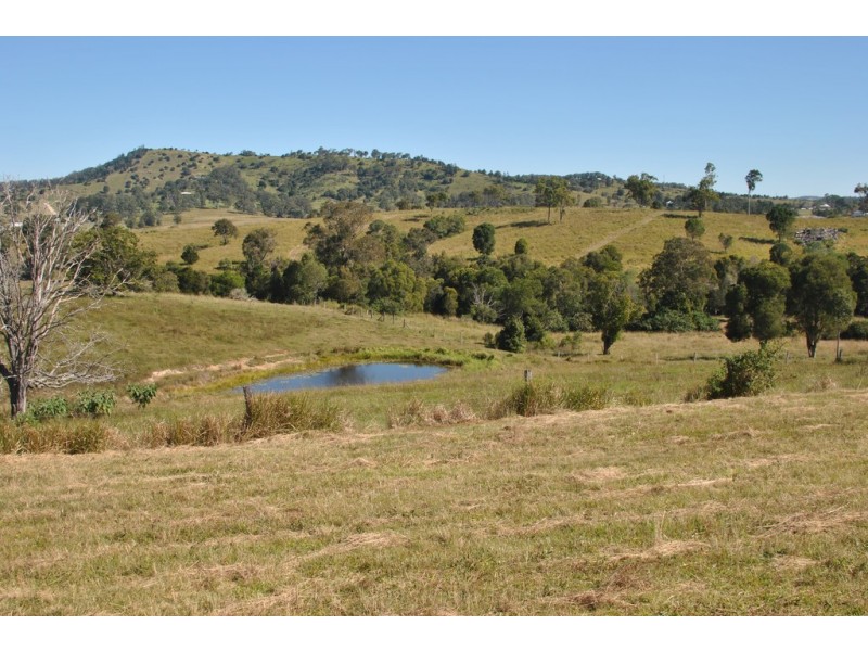 113 Fritz Rd, Chatsworth QLD 4570