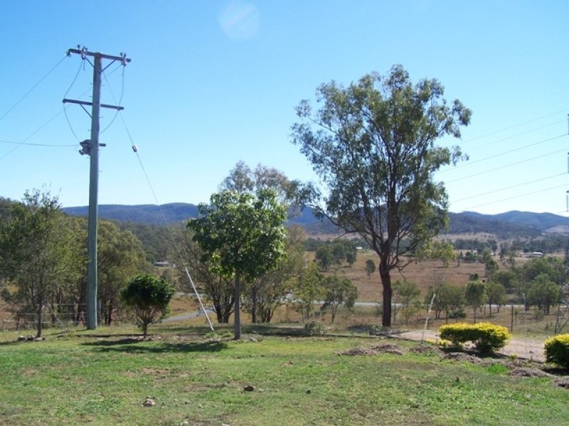 31 Rossmore rd, Kilkivan QLD 4600