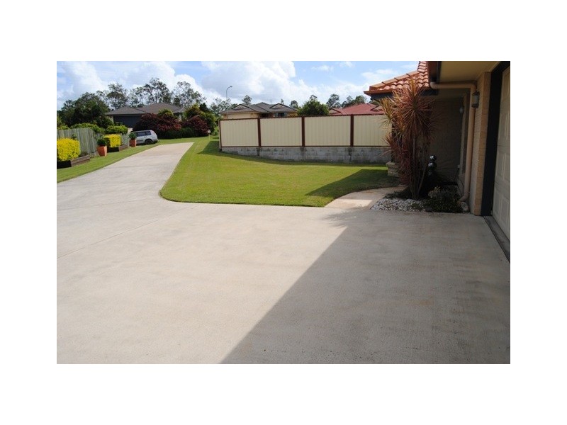 Southside QLD 4570