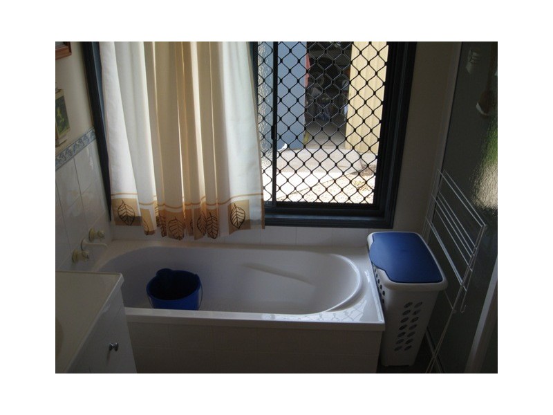 45 Molteno Rd, Gootchie QLD 4650