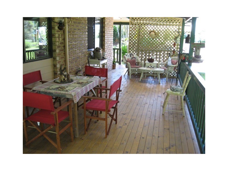 99 Groundwater Rd, Southside QLD 4570