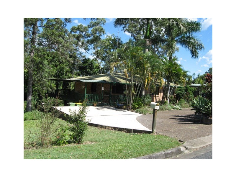 99 Groundwater Rd, Southside QLD 4570