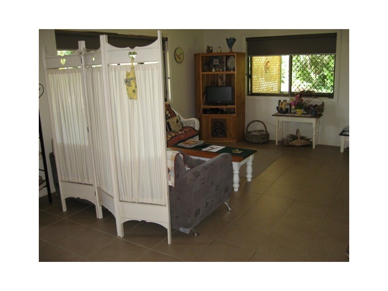 99 Groundwater Rd, Southside QLD 4570