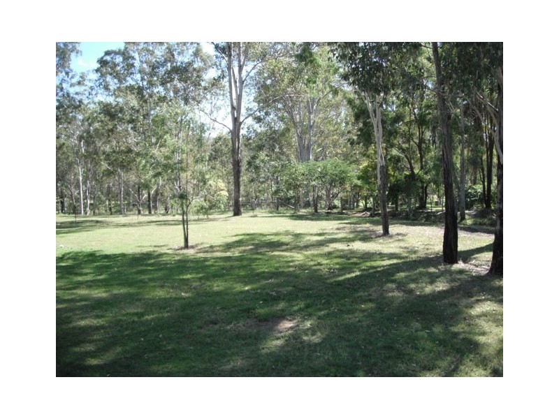 24 Little Widgee Rd, Widgee QLD 4570