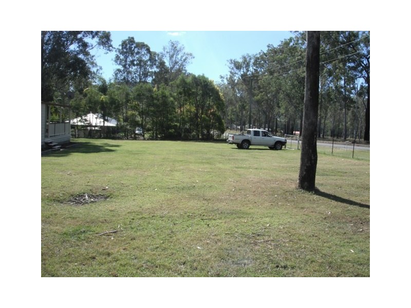 24 Little Widgee Rd, Widgee QLD 4570