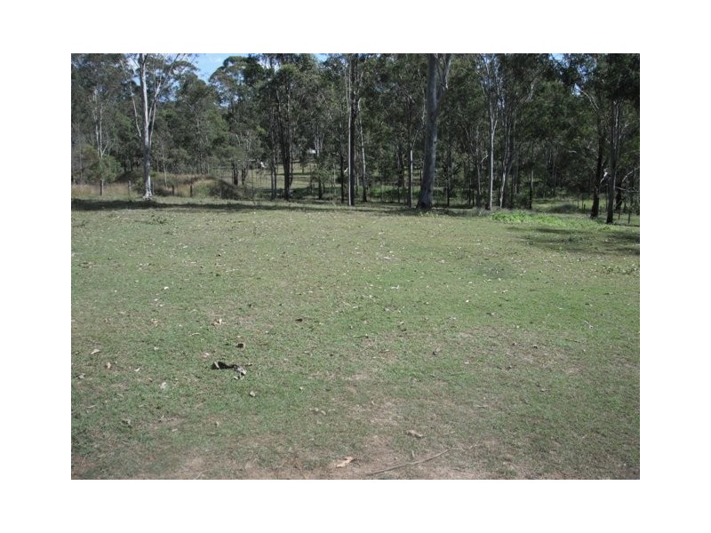 24 Little Widgee Rd, Widgee QLD 4570