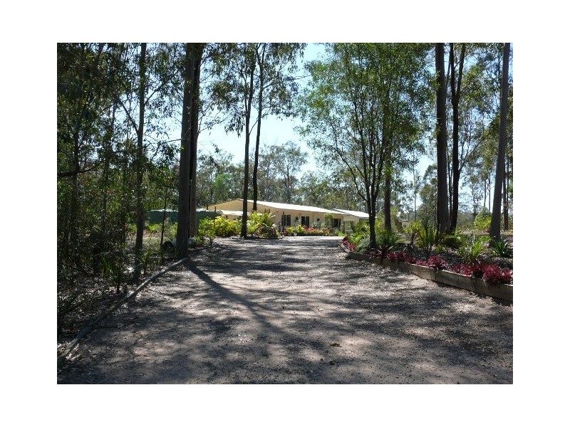 Bells Bridge QLD 4570