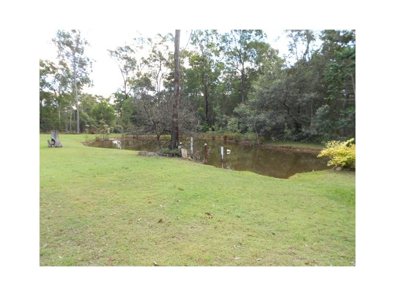 Bells Bridge QLD 4570